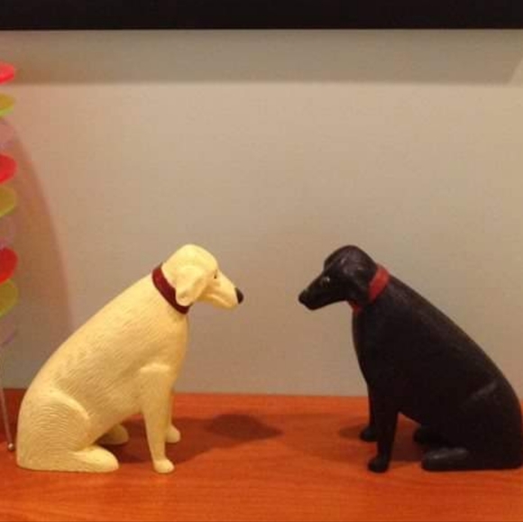 ISO (in search of - NOT SELLING) Stephen Huneck dog sculptures - Picture 5 of 5